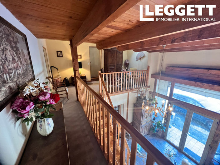 Image No.9-3 Bed House for sale