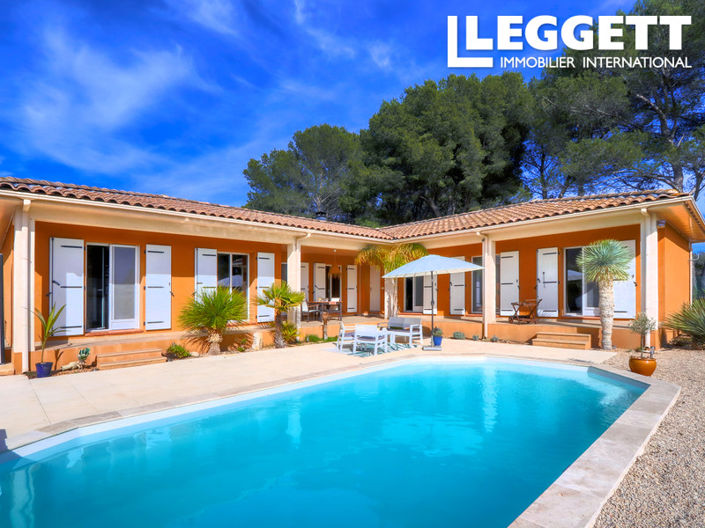 Image No.2-4 Bed House for sale