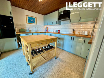 ahr0chm6ly9jzg4uagvzdglhlmltbw8vaw1hz2uvvevom