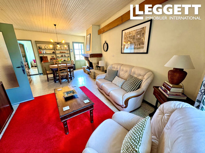 Image No.6-3 Bed House for sale