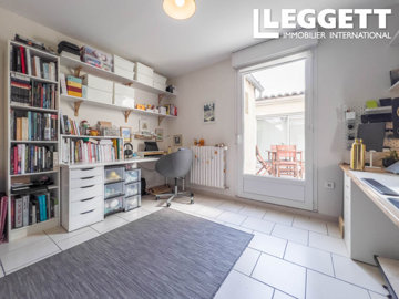 ahr0chm6ly9jzg4uagvzdglhlmltbw8vaw1hz2uvvevom