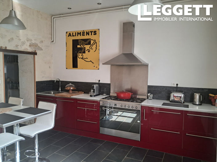 Image No.4-Maison de 4 chambres à vendre à Saint-Romain-la-Virvée