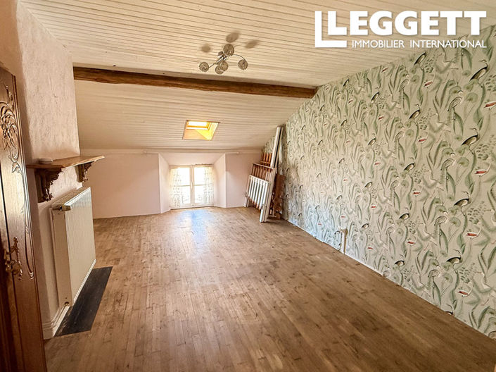 Image No.6-2 Bed House for sale