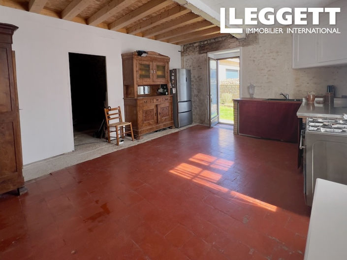 Image No.4-2 Bed House for sale