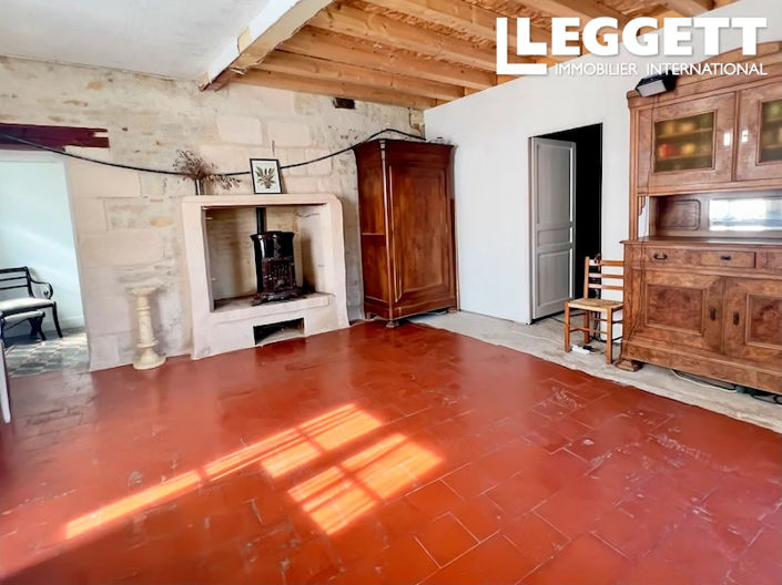 Image No.8-2 Bed House for sale