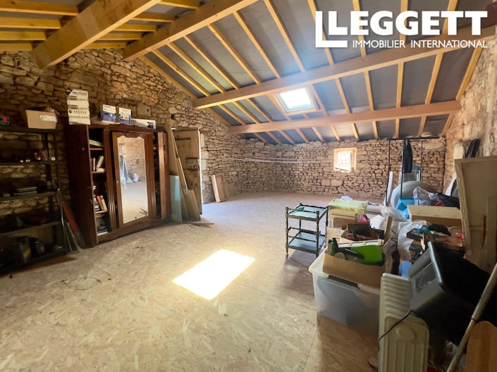 Image No.9-2 Bed House for sale