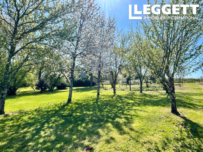 Image No.10-5 Bed House for sale