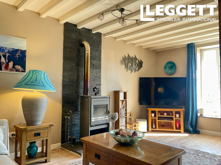 Image No.5-5 Bed House for sale