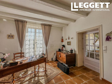 ahr0chm6ly9jzg4uagvzdglhlmltbw8vaw1hz2uvvevom