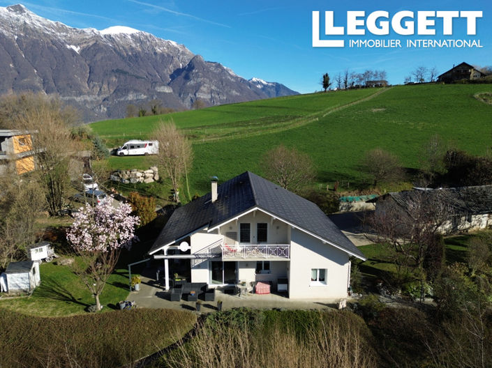 Image No.2-3 Bed House for sale