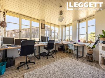 ahr0chm6ly9jzg4uagvzdglhlmltbw8vaw1hz2uvvevom