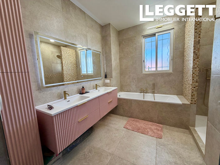 Image No.4-Appartement de 4 chambres à vendre à Antibes