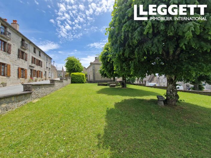 Image No.10-2 Bed House for sale