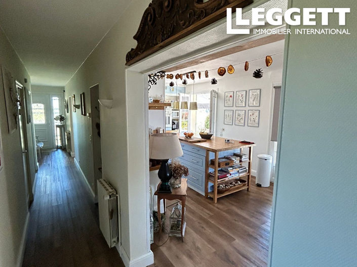 Image No.4-5 Bed House for sale