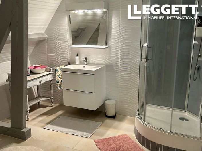 Image No.7-5 Bed House for sale