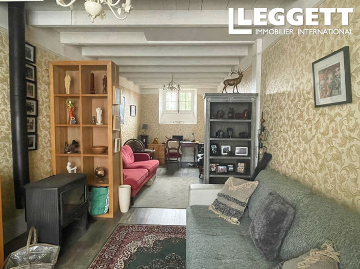 Image No.6-3 Bed House for sale