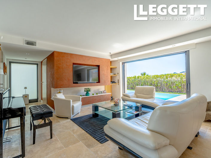 Image No.3-Maison de 4 chambres à vendre à Sainte-Maxime