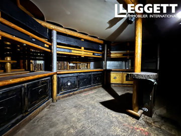 ahr0chm6ly9jzg4uagvzdglhlmltbw8vaw1hz2uvvevom