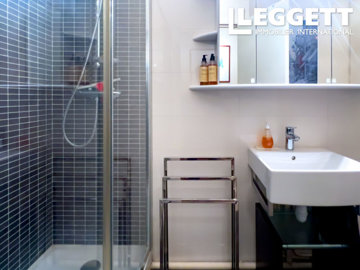 ahr0chm6ly9jzg4uagvzdglhlmltbw8vaw1hz2uvvevom