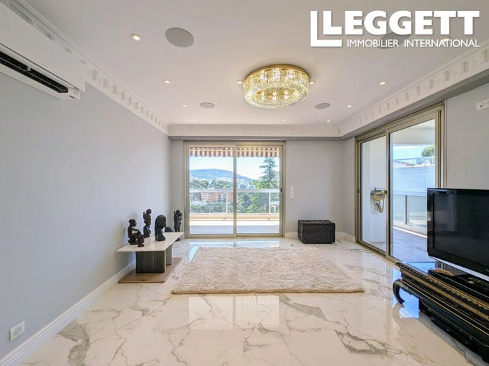 Image No.4-3 Bed Apartment for sale