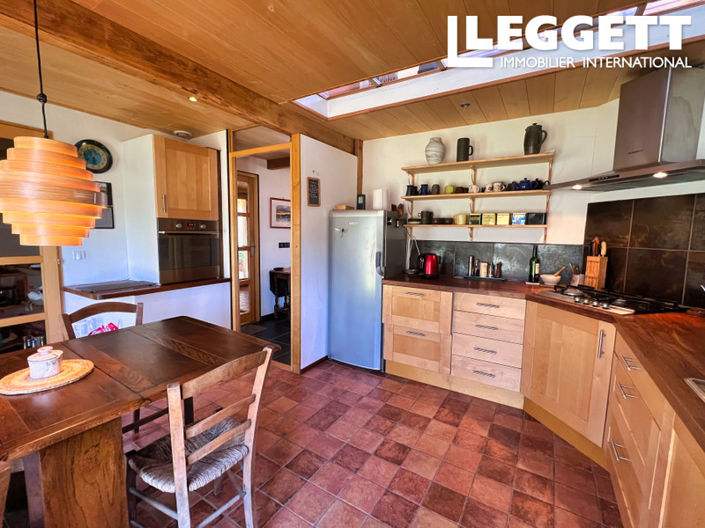 Image No.7-3 Bed House for sale