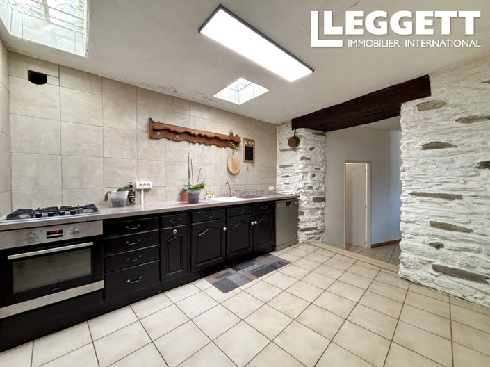 Image No.5-3 Bed House for sale