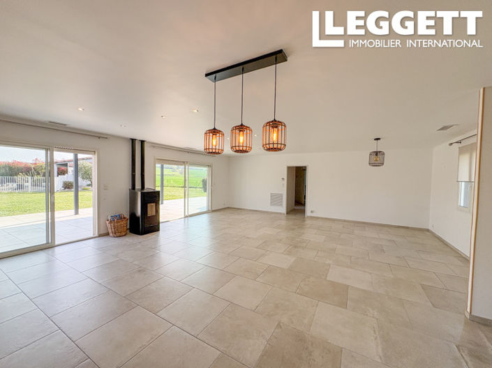 Image No.5-Maison de 6 chambres à vendre à Aude