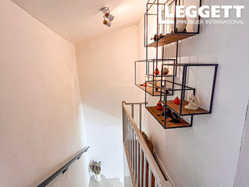 ahr0chm6ly9jzg4uagvzdglhlmltbw8vaw1hz2uvvevom