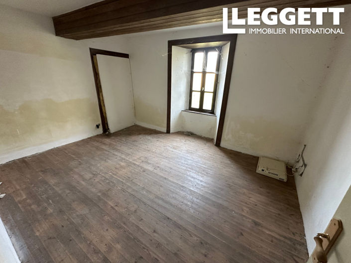 Image No.7-3 Bed House for sale