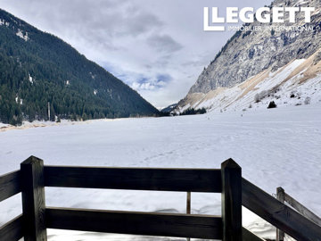 ahr0chm6ly9jzg4uagvzdglhlmltbw8vaw1hz2uvvevom