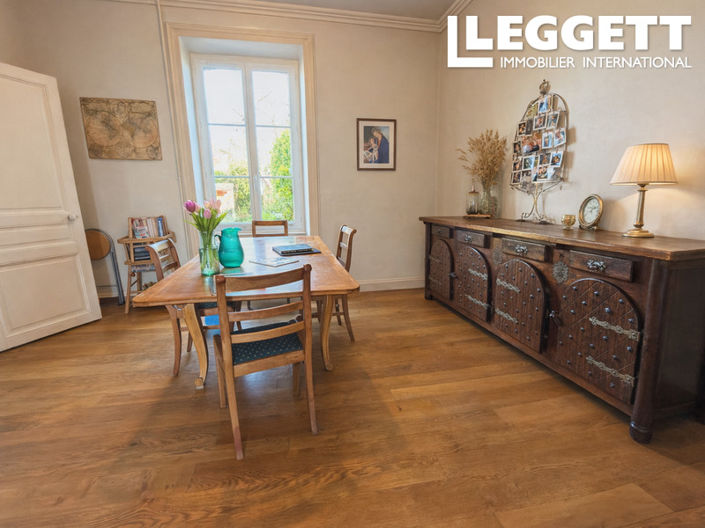 Image No.3-5 Bed House for sale