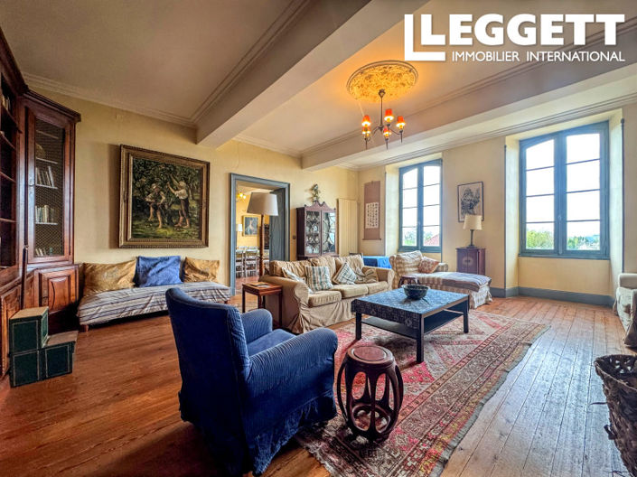 Image No.2-10 Bed House for sale