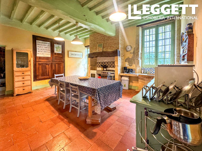 Image No.5-10 Bed House for sale