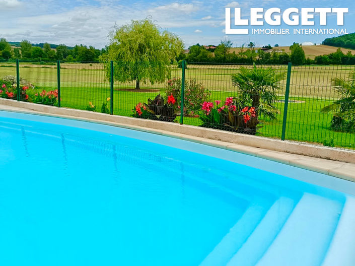 Image No.2-5 Bed House for sale