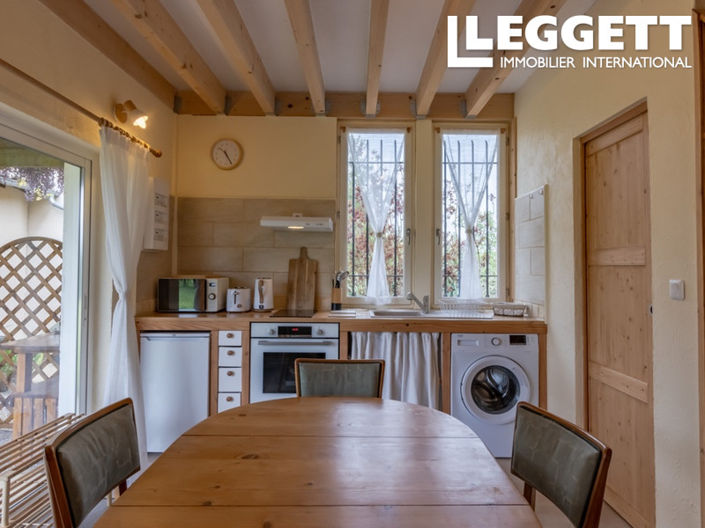 Image No.8-4 Bed House for sale