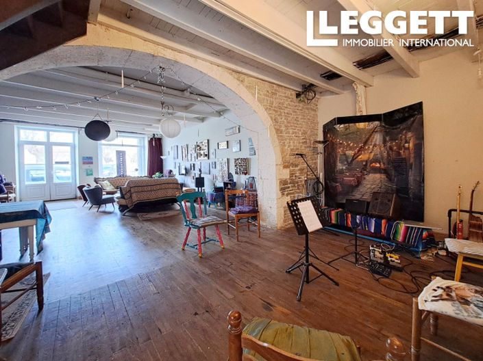 Image No.3-4 Bed House for sale