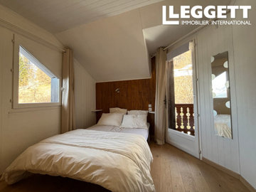 ahr0chm6ly9jzg4uagvzdglhlmltbw8vaw1hz2uvvevom