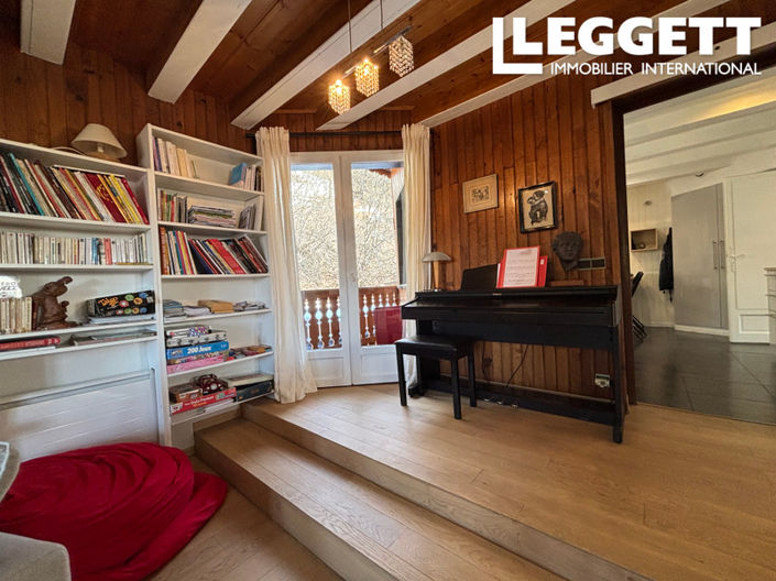 Image No.5-6 Bed Apartment for sale