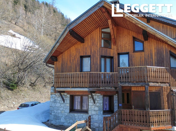 Image No.7-6 Bed Apartment for sale