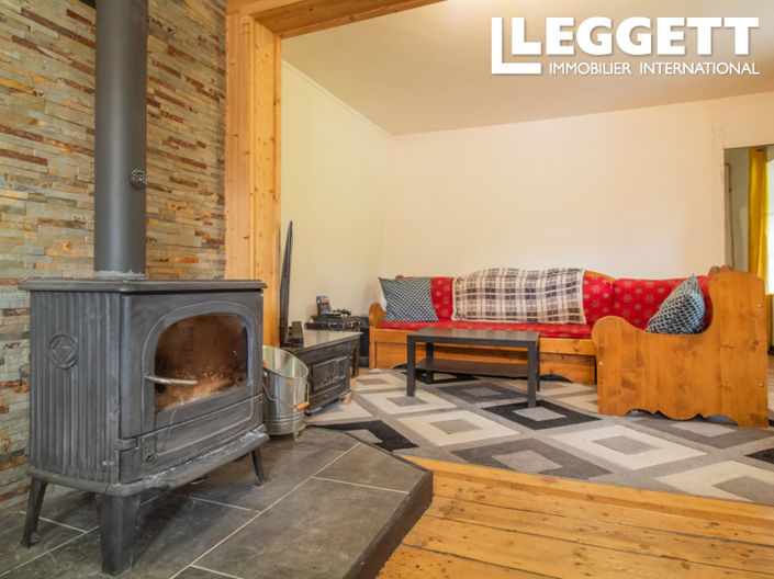 Image No.4-2 Bed House for sale