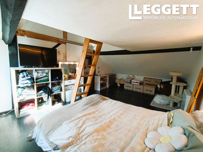 Image No.7-4 Bed House for sale