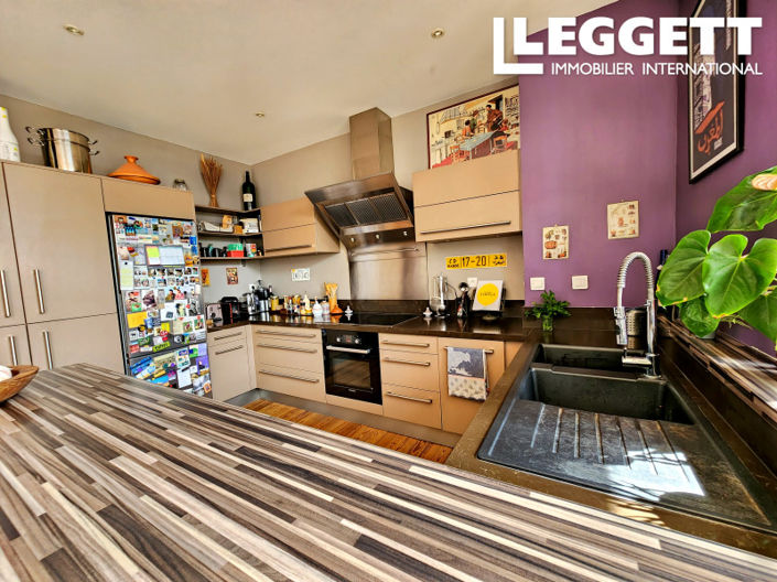 Image No.4-4 Bed House for sale