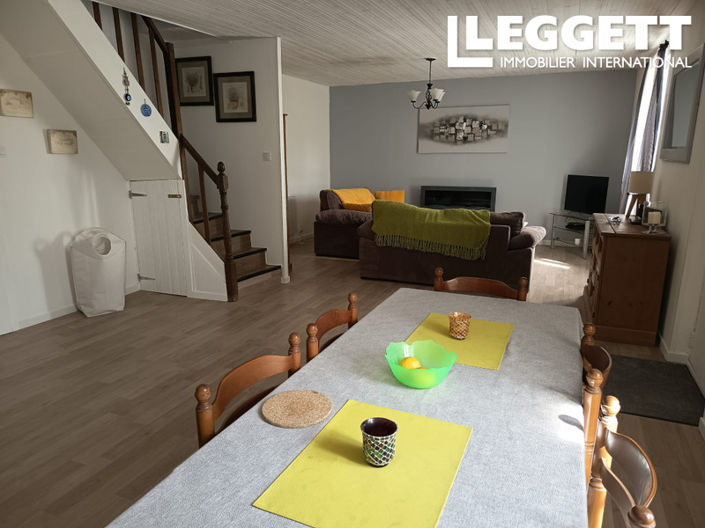 Image No.4-2 Bed House for sale