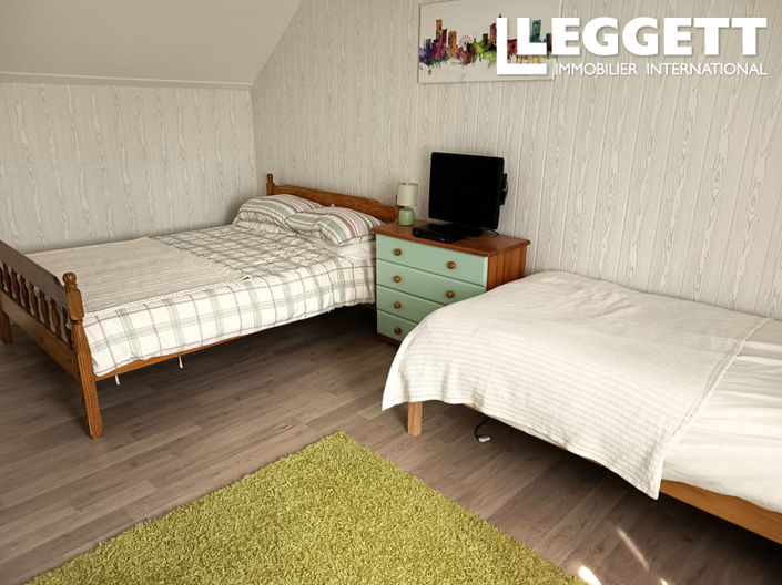 Image No.7-2 Bed House for sale