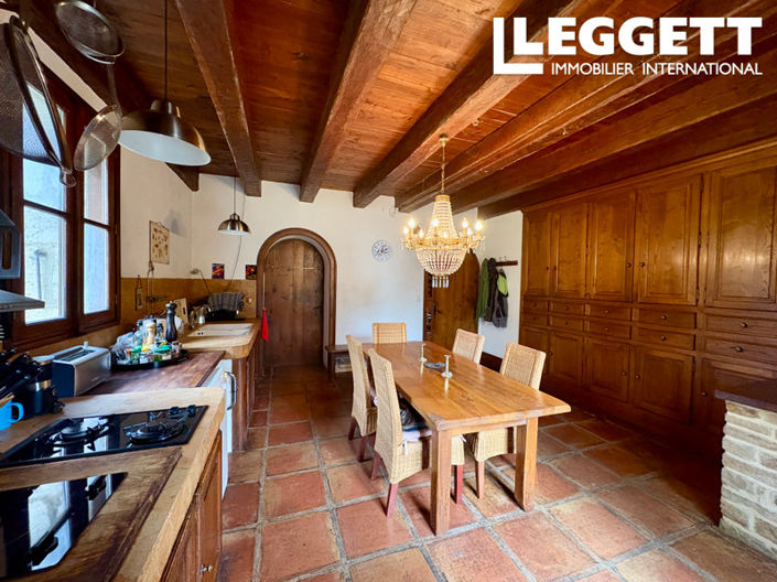 Image No.3-4 Bed House for sale