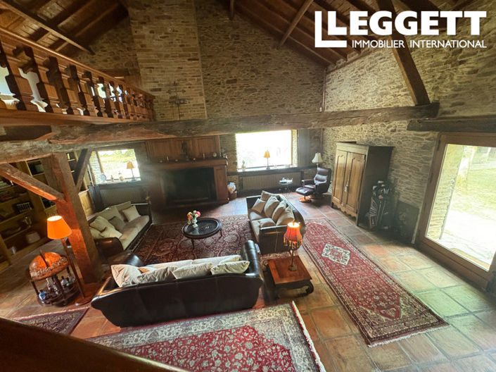 Image No.8-4 Bed House for sale