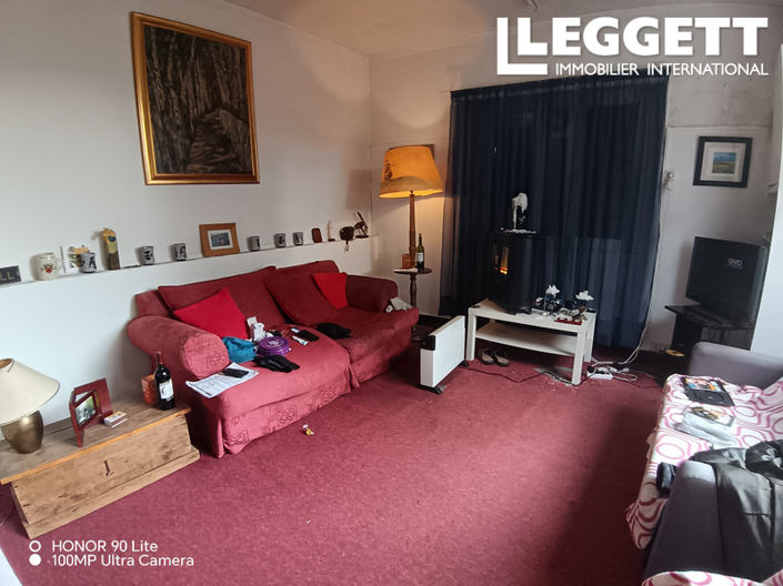 Image No.5-2 Bed House for sale