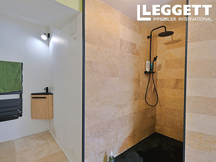 Image No.8-Maison de 2 chambres à vendre à Saint-Raphael