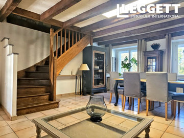 ahr0chm6ly9jzg4uagvzdglhlmltbw8vaw1hz2uvvevom