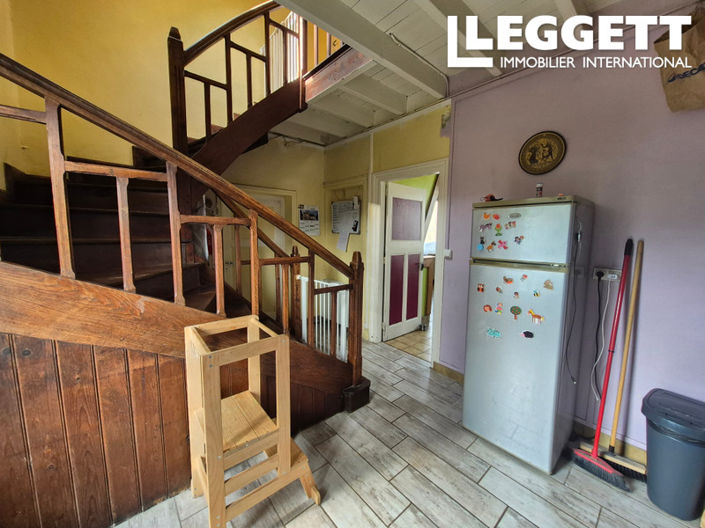 Image No.9-2 Bed House for sale